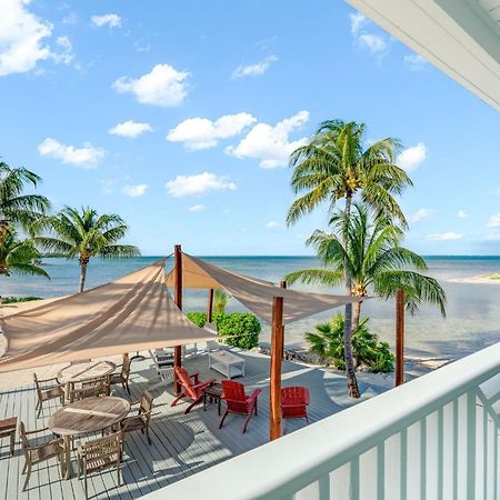 'The Cottage' At Rum Point - Private Getaway Driftwood Village Exterior photo